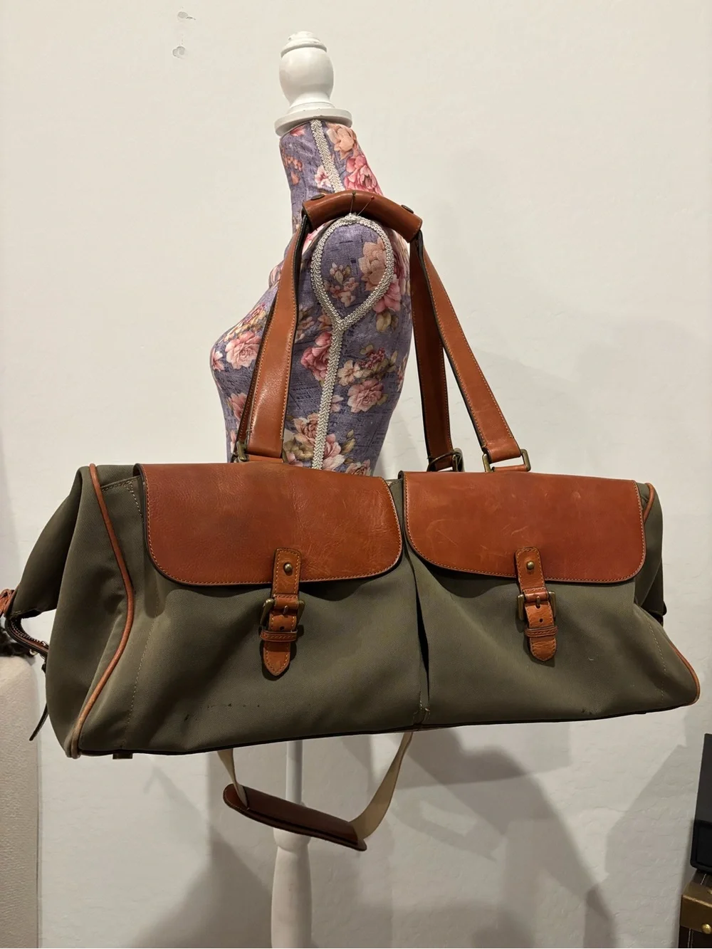 Trafalgar Olive Green and Brown Leather Trim Weekender duffle Bag